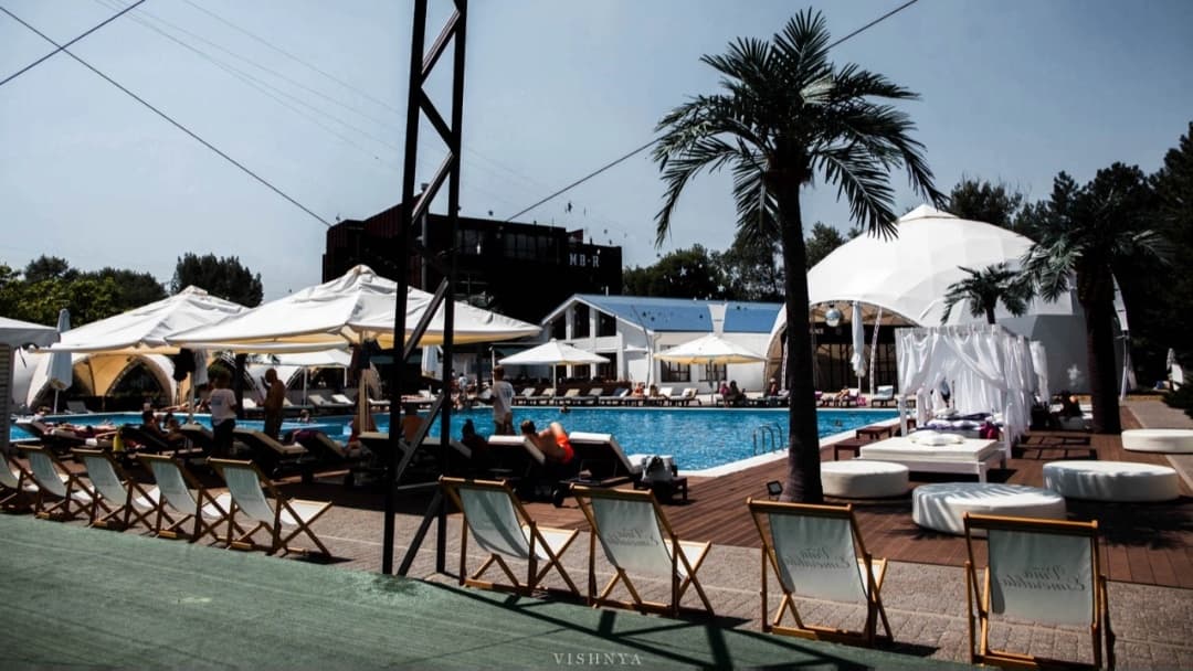 Embargo Villa 1